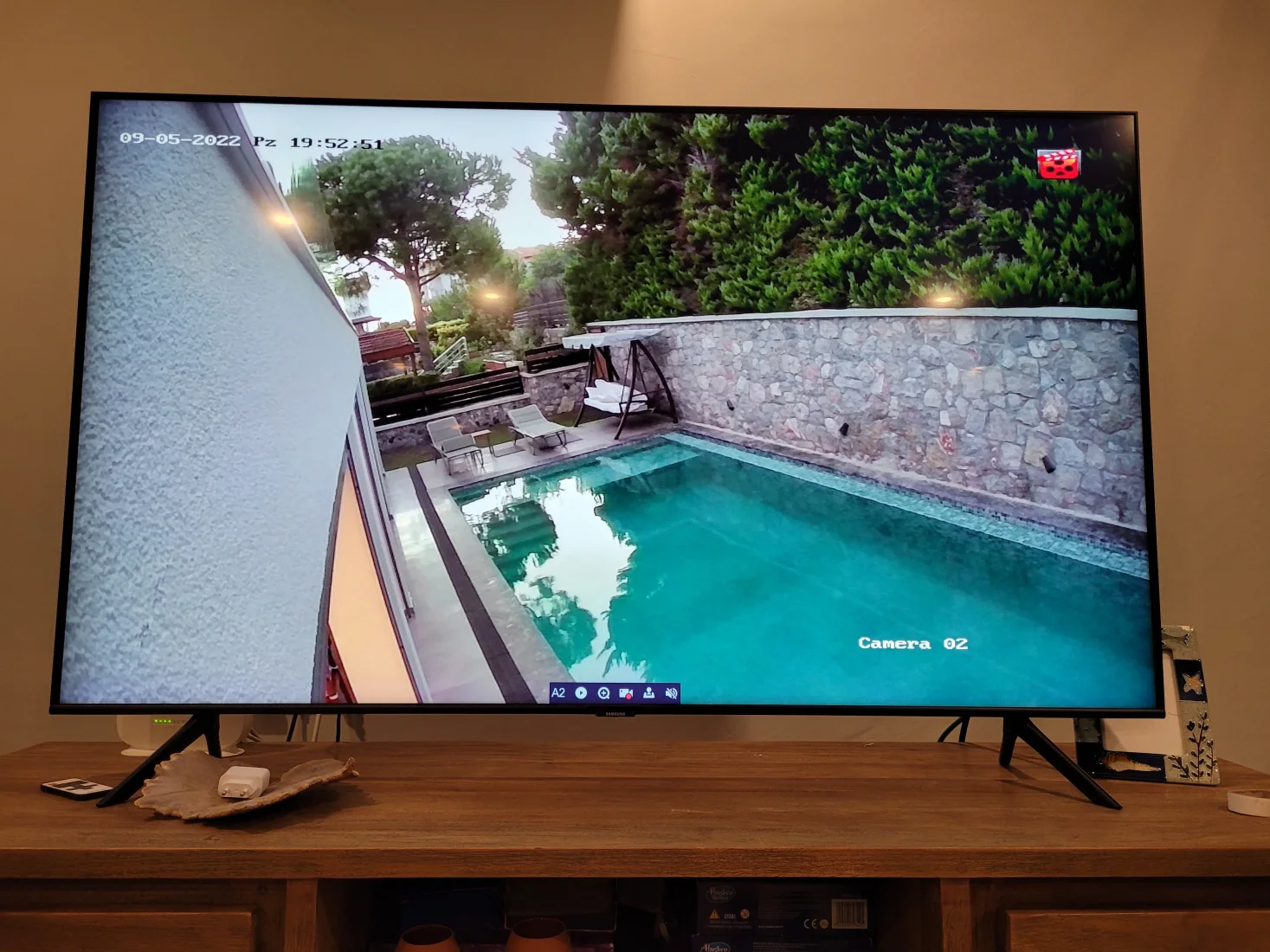 Çeşme villa kamera sistemi kurulumu ve güvenlik kamerası montaj uygulaması